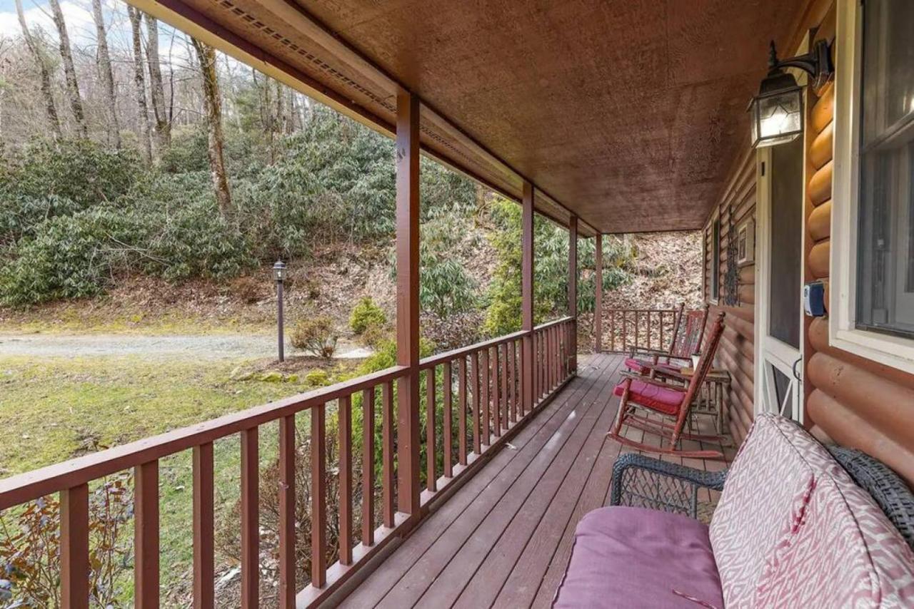 Charming Modern Cabin With Hiking Trails And Fire Pit Blowing Rock Exterior foto